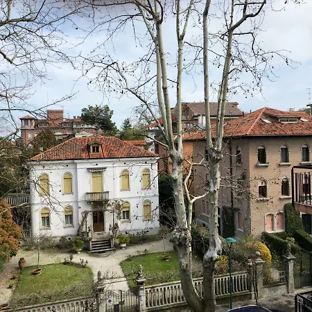 Ca Bonivento * البندقية-ليدو